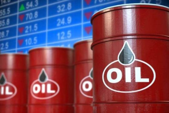 خبراء يتوقعون ارتفاع أسعار النفط إلى 100 دولار مع تصاعد التوتر بين الولايات المتحدة وإيران