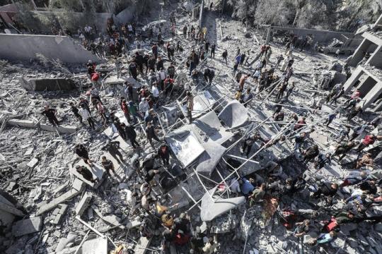 ارتفاع حصيلة الشهداء في قطاع غزة إلى 71,657 والإصابات إلى 171,399 منذ بدء العدوان