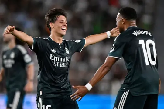ريال مدريد يخطف فوزًا مثيرًا أمام إلتشي في الدوري الإسباني