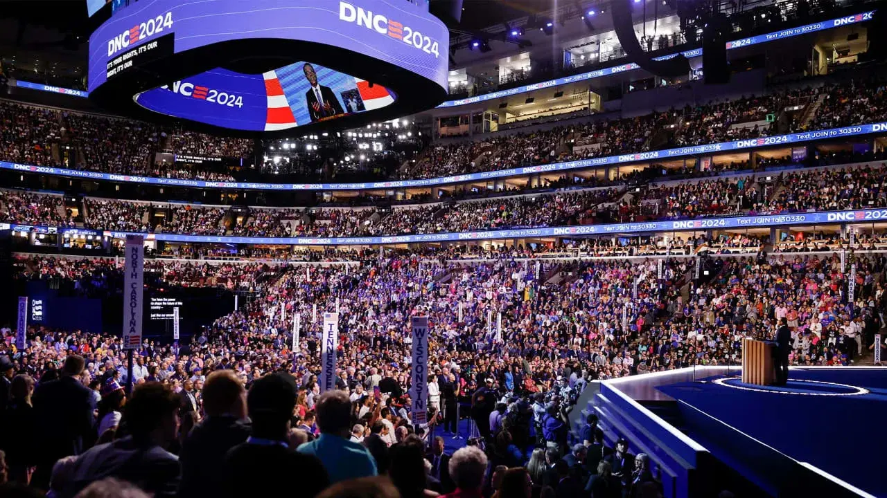 القرار المقترح يدين الإنفاق الخارجي في الانتخابات ويثير جدلاً حول معاداة السامية والهوس السياسي بأيباك