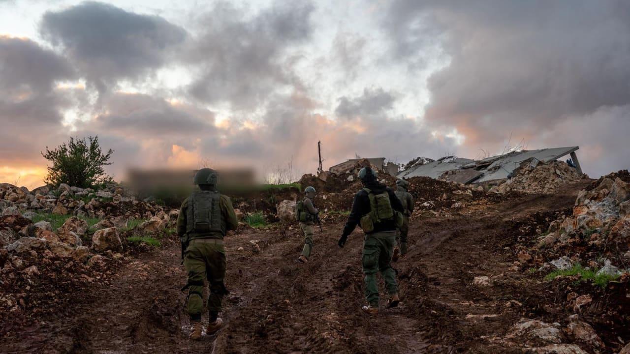 إسرائيل تواصل السيطرة على مناطق قرب الحدود مع لبنان وتخطط لمنطقة عازلة بعد انتهاء الصراع