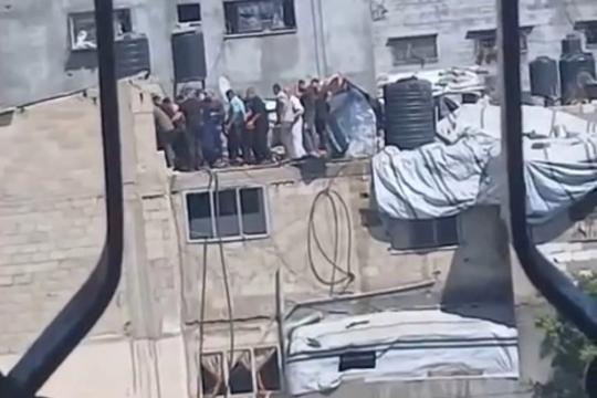 شهيد وإصابات جراء قصف منزل جنوب مدينة غزة