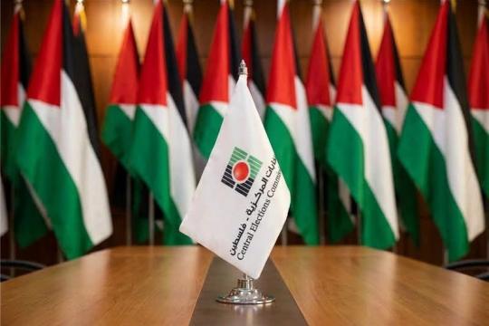 لجنة الانتخابات المركزية ترحب بالمرسوم الرئاسي وتؤكد جاهزيتها لتنفيذ الانتخابات التشريعية