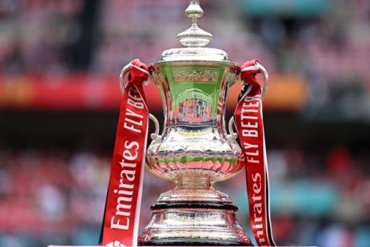 قرعة كأس الاتحاد الإنجليزي تضع نيوكاسل في مواجهة أستون فيلا بالدور الرابع