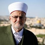 عكرمة صبري: إجراءات الاحتلال في الأقصى تستهدف فرض الهيمنة وسحب صلاحيات الأوقاف