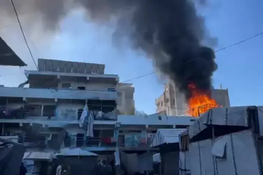 إصابات وحرائق شمال غزة جراء إطلاق نار إسرائيلي وتواصل ارتفاع حصيلة الشهداء