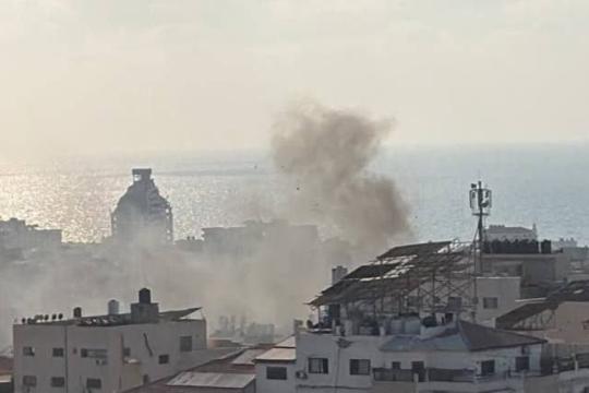 5 شهداء بينهم طفلة وطفل في قصف إسرائيلي على غزة ودير البلح