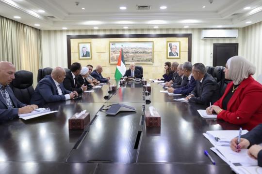 مصطفى يبحث مع مجلس إدارة الصندوق الفلسطيني للتشغيل توسيع فرص العمل