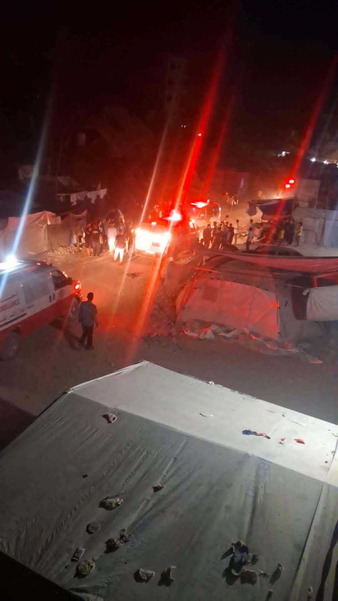 إصابة خمسة فلسطينيين في قصف إسرائيلي لخيمة نازحين شمال غزة
