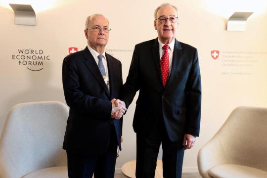 رئيس الوزراء الفلسطيني يبحث مع سويسرا دعم فلسطين والسياسات الإنسانية في غزة والضفة