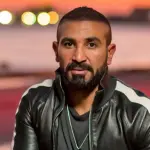 أحمد سعد يتعرض لحادث سير وينقل إلى المستشفى لتلقي الإسعافات