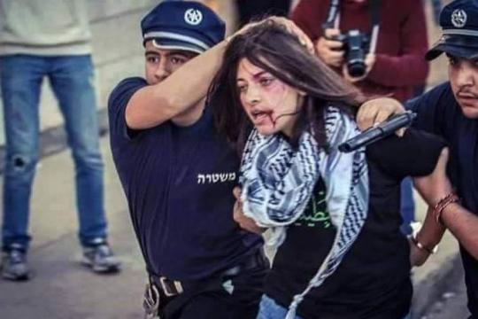 المرأة الفلسطينية والأسيرات في سجون الاحتلال: يوم المرأة العالمي بين الاحتفاء والمعاناة