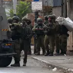 اقتحامات متفرقة للاحتلال الإسرائيلي في الضفة الغربية واعتقال شاب شمال الخليل