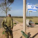 إسرائيل تحتجز 4 جنود بتهمة التجسس لصالح إيران خلال الحرب