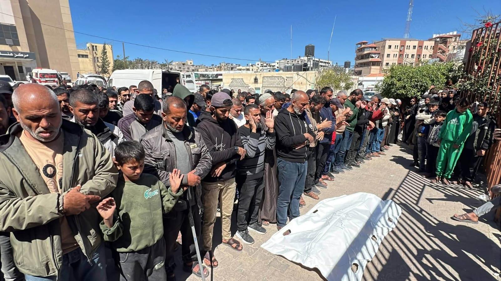 تصعيد ميداني متواصل في غزة وسط استهداف مناطق سكنية وتفاقم الأزمة الإنسانية