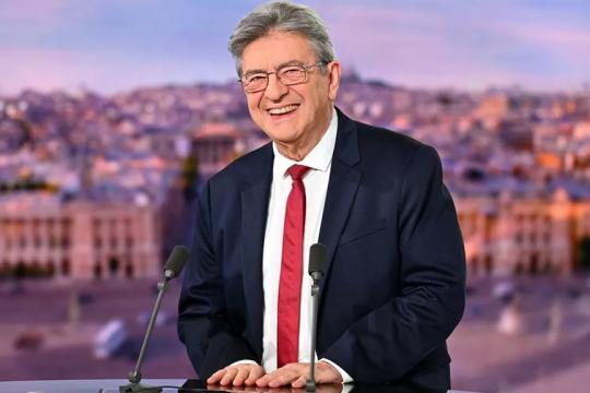 مرشح الرئاسة الفرنسية يدعو لوقف حرب غزة واعتقال نتنياهو ويهاجم اعتراض أسطول كسر الحصار
