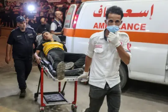 الصحة في غزة: نحو ألف شهيد و3 آلاف جريح منذ 10 أكتوبر وسط تفاقم الكارثة الإنسانية