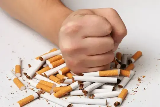 ماذا يحدث لجسمك بعد الإقلاع عن التدخين؟ رحلة التعافي تبدأ خلال 20 دقيقة