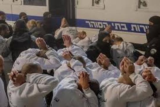 حنظلة يحذر من تداعيات قانون إعدام الأسرى ويطالب بتحرك دولي عاجل