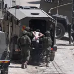 بينهم مريض بالسرطان.. حملة اعتقالات واسعة للاحتلال الإسرائيلي في الضفة الغربية