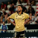موناكو يتصدر مؤقتًا وأوكسير يحصد فوزه الأول وتعادلات بالجملة في الدوري الفرنسي