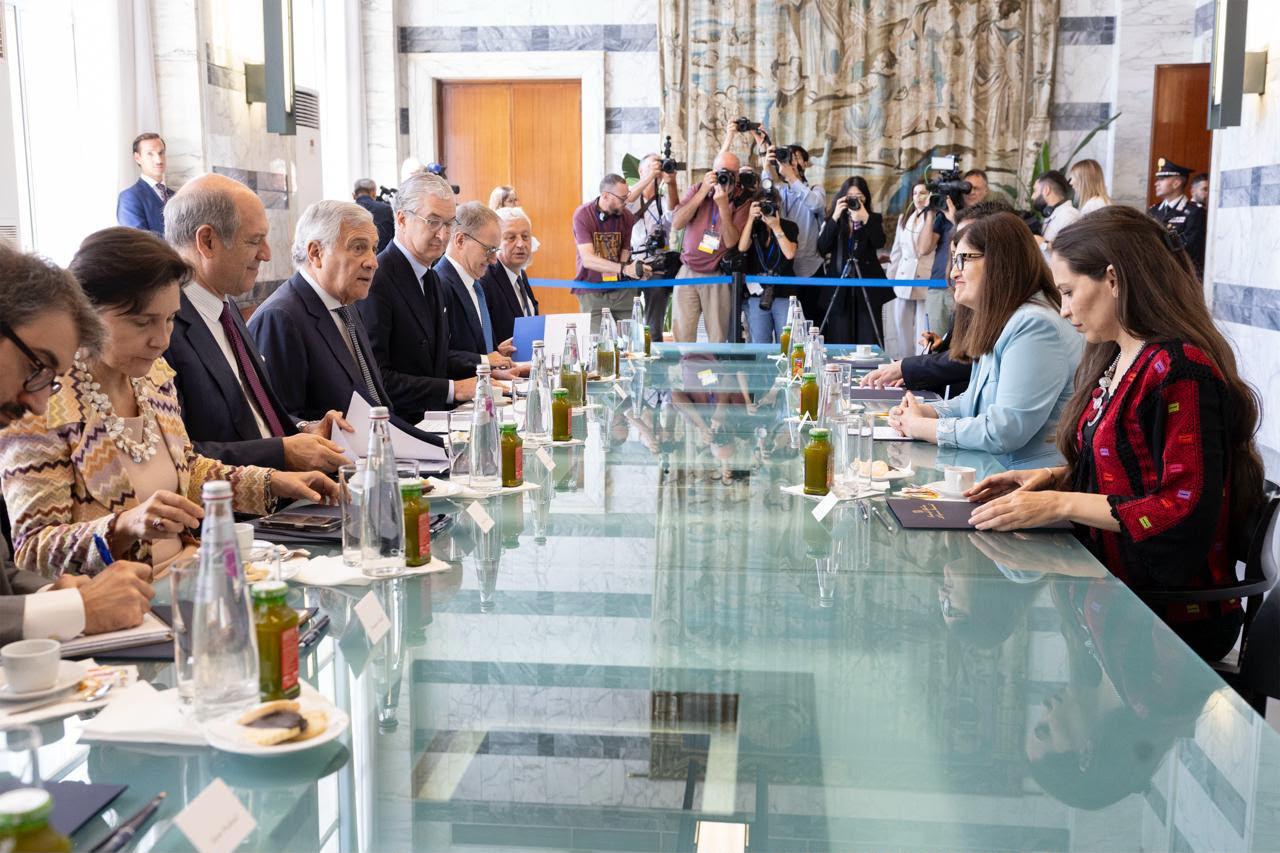 وزيرة الخارجية الفلسطينية تبحث مع نظيرها الإيطالي تطورات الأوضاع في غزة والضفة الغربية وتعزيز التعاون الثنائي