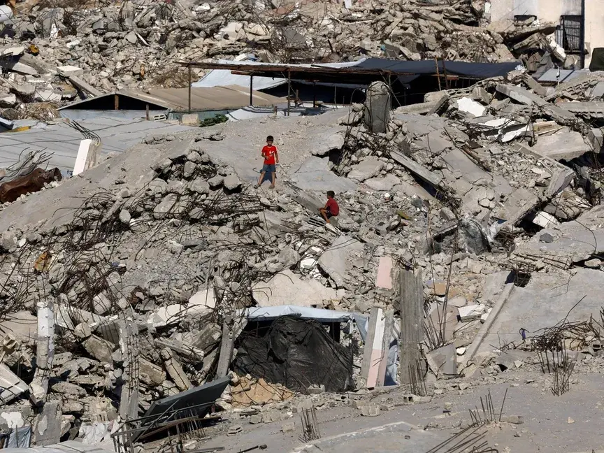 ضحايا انهيار البناية ينضمون إلى أكثر من 8,500 مفقود