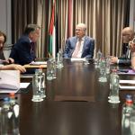 رئيس الوزراء يبحث مع مسؤولين أوروبيين دعم غزة وتعزيز دور "الأونروا" والضغط للإفراج عن أموال المقاصة