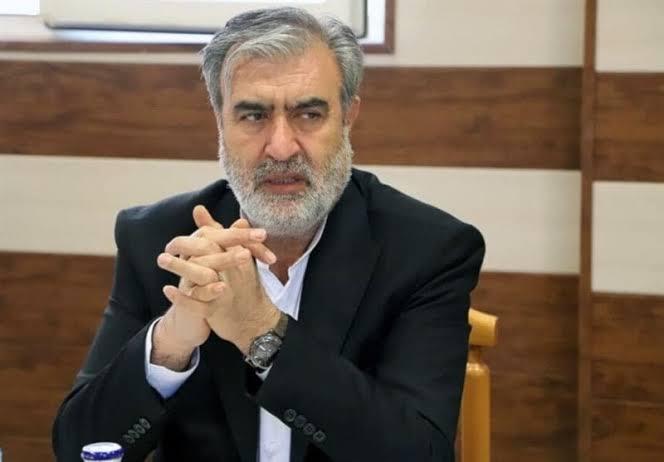 وتقديم اعتذار للشعب الإيراني