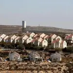 محافظة القدس: مخطط استيطاني جديد لتوسيع مستوطنة «آدم» شمال القدس وتصعيد خطير لسياسة التهويد