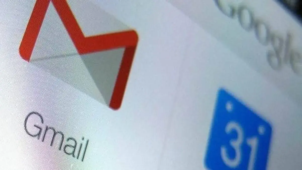زر «Copy code» يتيح نسخ أكواد المصادقة دون فتح الرسائل على هواتف أندرويد وآيفون