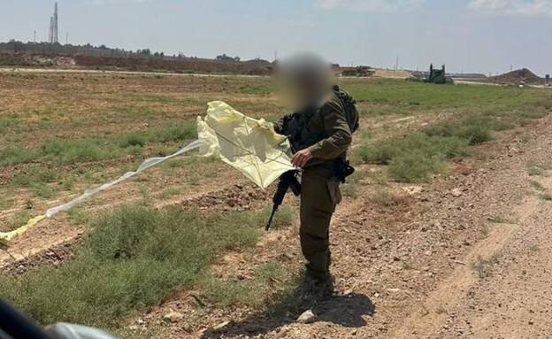 الجيش الإسرائيلي يكثف هجماته في القطاع، فيما ترصد قوات الأمن أربع طائرات ورقية قرب المناطق المحيطة بغزة، وسط مخاوف من استخدامها لجمع معلومات تمهيدًا لهجمات بطائرات مسيّرة.