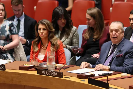 معارضة روسية وصينية ودول عربية تواجه مشروع القرار الأمريكي بشأن القوة الدولية في غزة