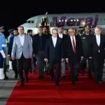 التلفزيون الإيراني: عراقجي يحمل رد طهران الرسمي للوسيط الباكستاني