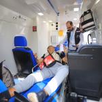 الهلال الأحمر ينفذ عملية إجلاء طبي بالتنسيق مع الصحة العالمية في غزة