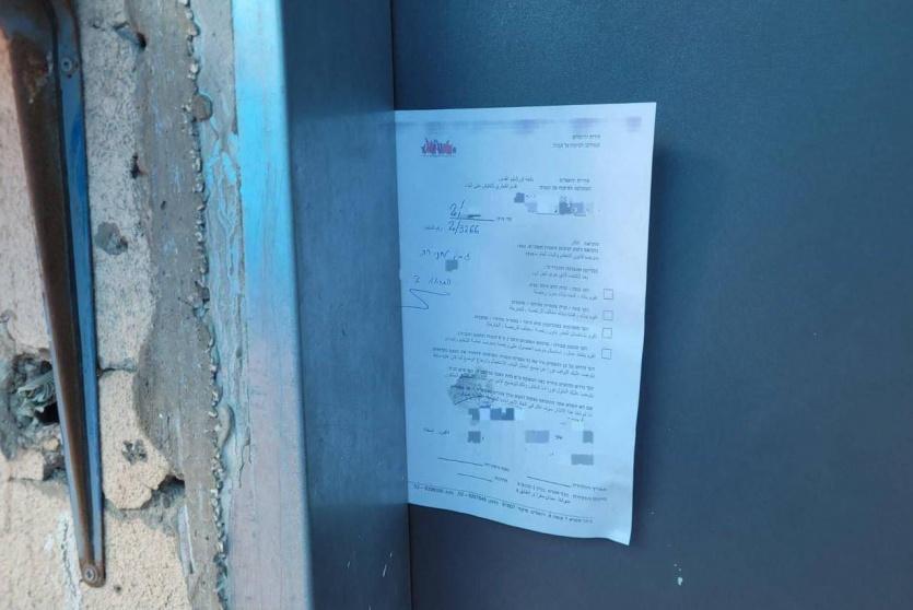 الاحتلال يخطر بهدم منزل ذوي الشهيد أيمن ناجح غنام في عقابا شمال طوباس