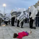 محافظة القدس تحذر من تعتيم الاحتلال على اقتحامات الأقصى وتكشف مخاوف من إجراءات جديدة
