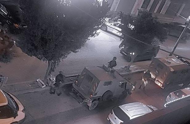 قوات الاحتلال والمستوطنون ينفذون سلسلة اعتداءات شملت إصابة أطفال وشبان، إغلاقات وحصار مدن وإخطاراً بهدم منزل في جنين