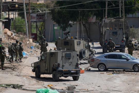 استشهاد مسنة وفتى خلال اقتحام قوات الاحتلال مدينتي رام الله وجنين