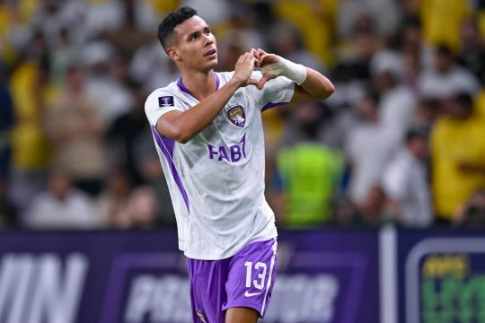 العين الإماراتي يسحق النصر السعودي برباعية في دوري أبطال آسيا للنخبة