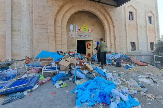 الإغاثة الطبية بغزة تحذر من الانهيار المتسارع للمنظومة الصحية