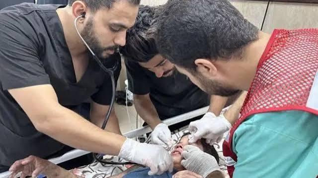 في ظل استمرار النقص الحاد في الوقود والأدوية والمستلزمات الطبية