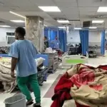 الاحتلال يمنع طبيبين أميركيين من دخول الضفة لعلاج مرضى فلسطينيين