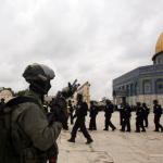 الاحتلال الإسرائيلي يستدعي ويصدر قرارات إبعاد بحق حراس وأهالي القدس