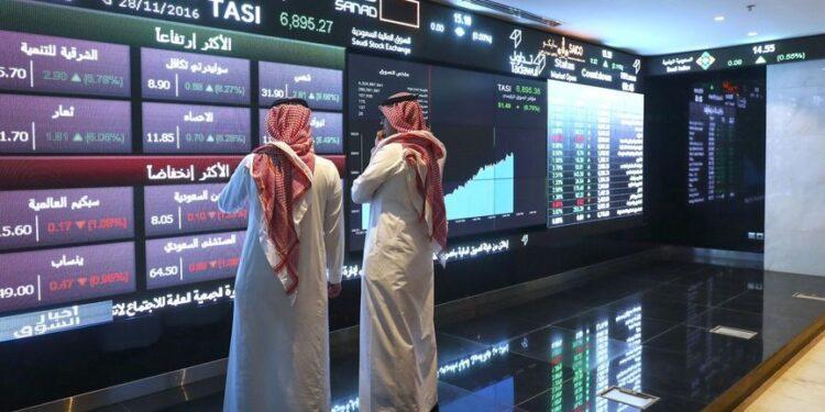 ضغوط على الأسهم القيادية وترقب حذر قبل عطلة عيد الأضحى مع تنامي المخاوف الجيوسياسية