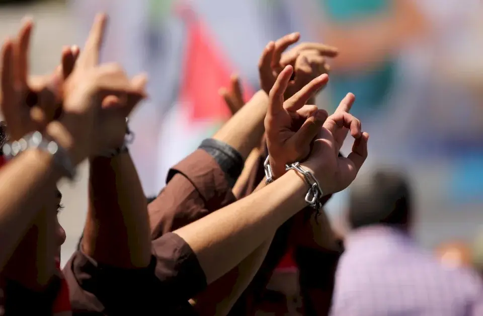 تأكيد على الوحدة الوطنية ورفض قانون إعدام الأسرى والتوسع الاستيطاني والاعتداءات على المقدسات