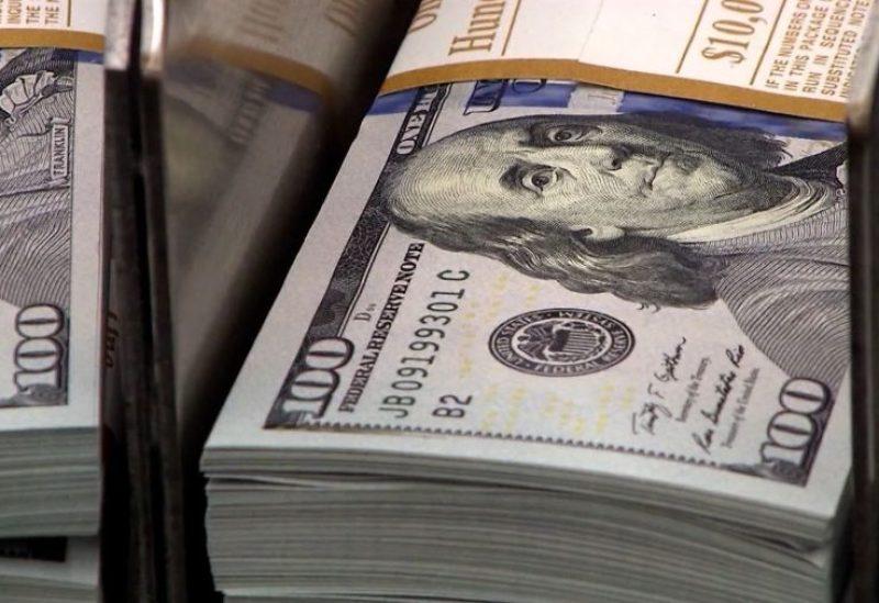 مؤشر الدولار ينخفض 0.2% واليورو يرتفع إلى 1.1160 دولار وسط ترقب قرارات البنوك المركزية