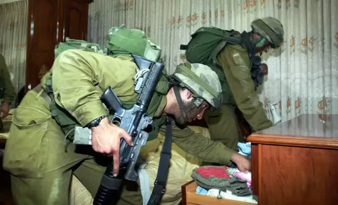 هآرتس: عمليات نهب واسعة في جنوب لبنان