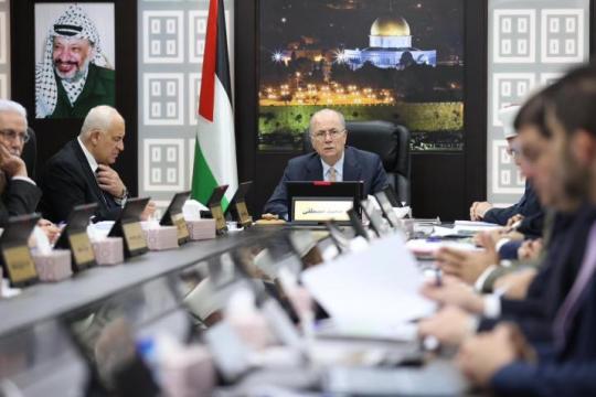 الحكومة الفلسطينية تؤكد جاهزيتها للتعاون مع الممثل السامي لغزة لدعم الإغاثة والإعمار