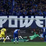 الهلال يقلب الطاولة على النصر ويبتعد بصدارة الدوري السعودي